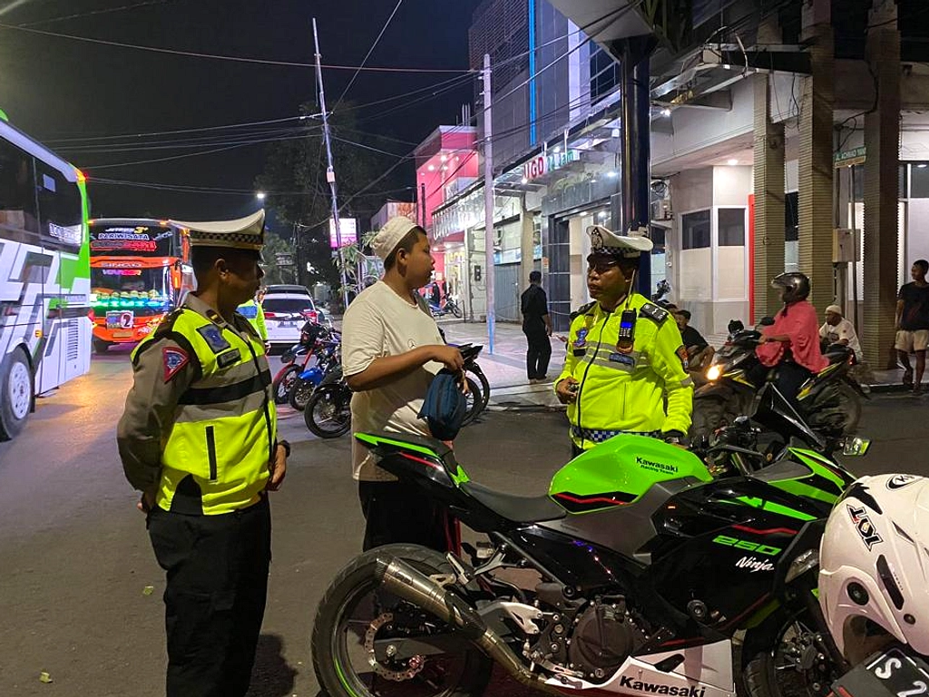 Polres Lamongan Tangkap 21 Kendaraan Brong di Babat