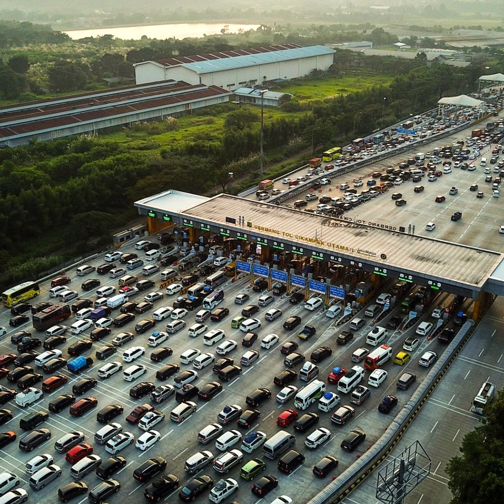 Polri Mulai One-Way Arus Balik Lebaran, Pukul 14.00 WIB