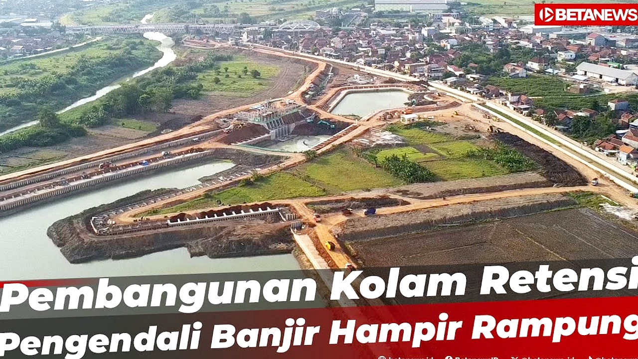 Polri Tebar Ribuan Benih Ikan di Kolam Retensi Bangka Barat