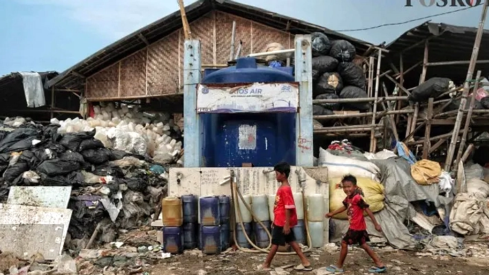 Porong: Rumah Tanah Negara, Keluarga Pengepul Tunggu Zakat