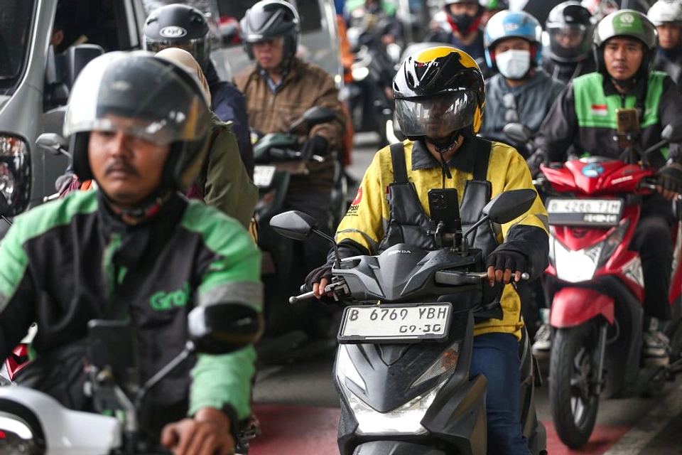 Potongan Ojek Online 8% Belum Berjalan, Driver Terima 20%