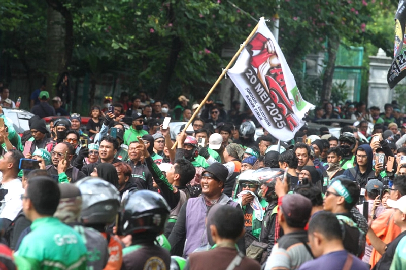 Potongan Ojol 8% Masih Terasa 29%