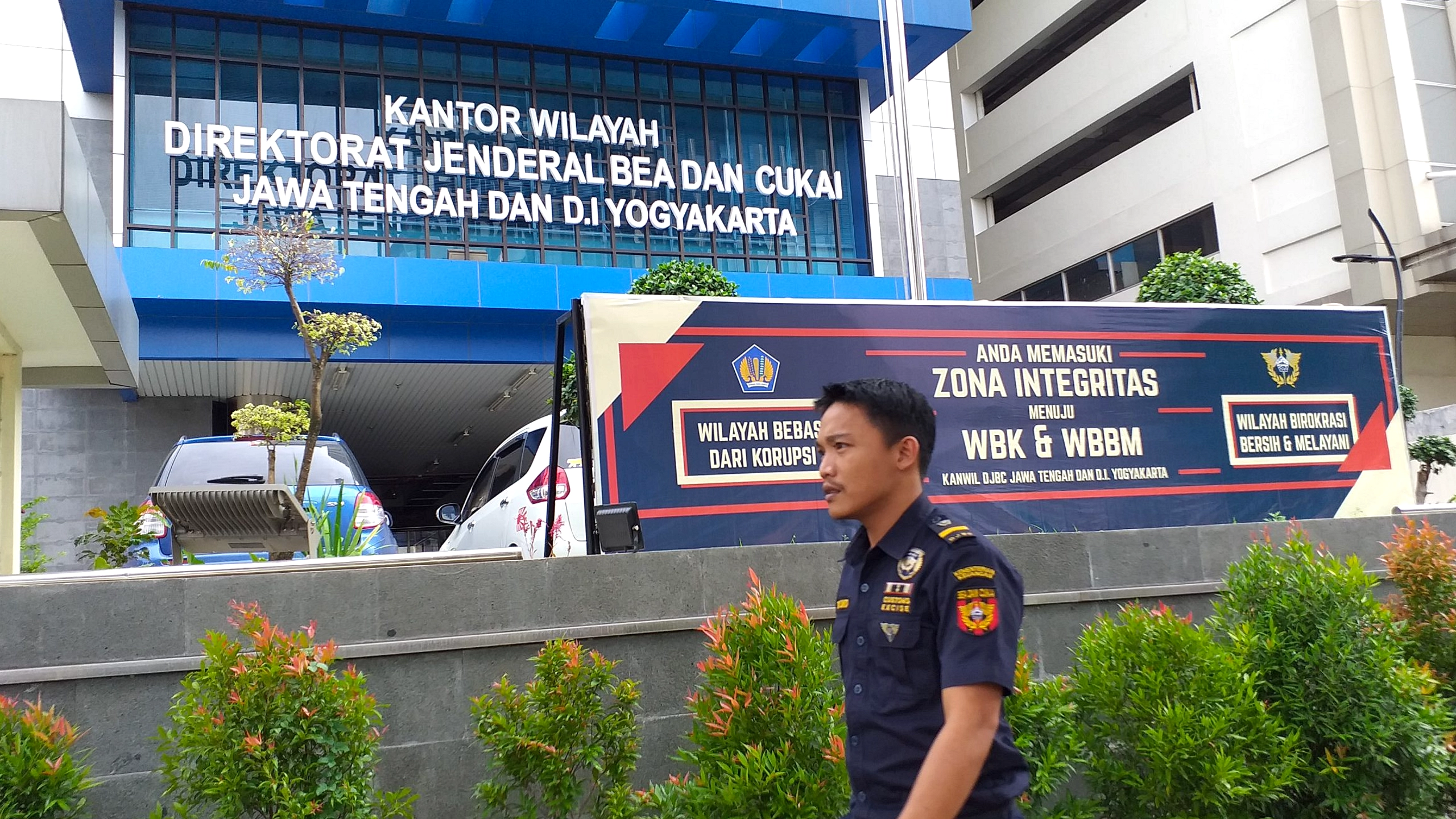 Prabowo Batal Bubarkan Bea Cukai