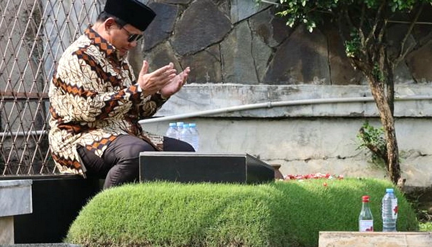 Prabowo Datang ke Makam Marsinah, Peresmian Museum 2026