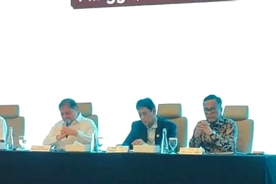 Prabowo Kunjungi Danantara untuk Fokus AI dan Robotik