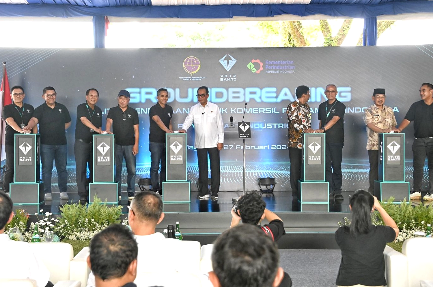 Prabowo Soroti Kebangkitan Mobil Listrik Indonesia Nusantara