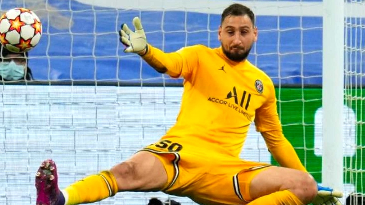 PSG Juara, Kiper Tak Menyelamatkan, Penawaran Gagak Viral