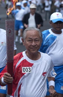 PSSI Awards 2026: Tan Liong Houw Terpilih Legenda Tahun