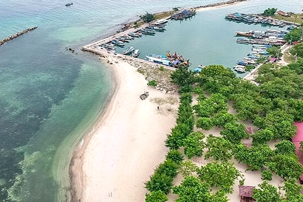 Pulau Untung Jawa, Liburan Pantai Dekat Jakarta