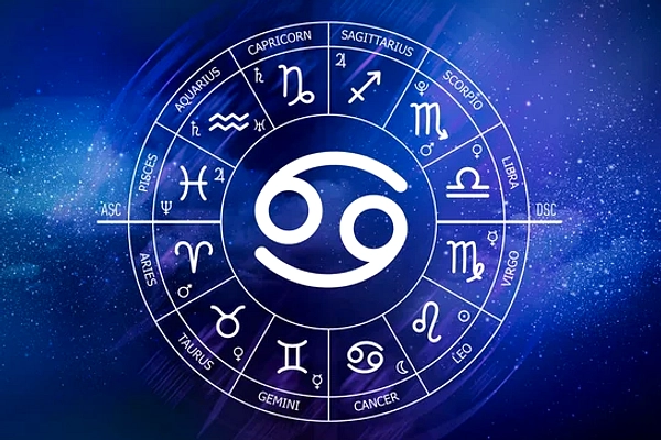 Ramalan Zodiak Cancer 8 Juli 2026: Asmara, Karier, dan Keuangan Hari Ini