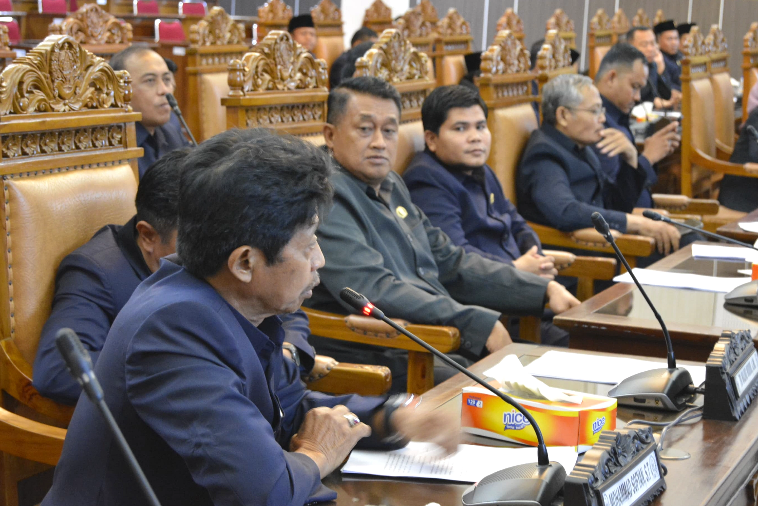 Rapat Paripurna DPRD Denpasar Mundur 1,5 Jam