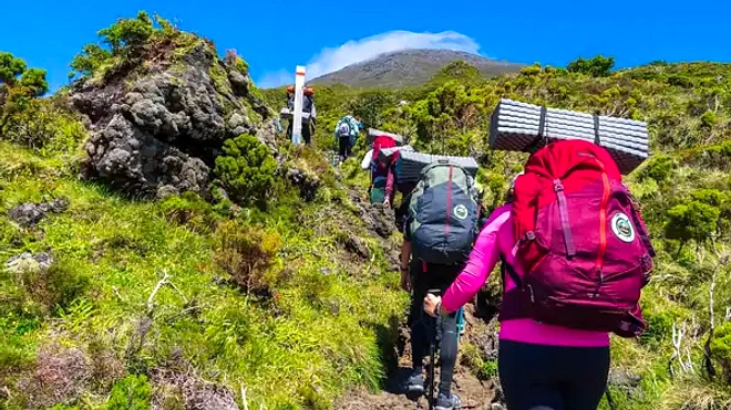 Ratusan Pendaki Gunung Lawu Daftar Untuk Suro 1 290