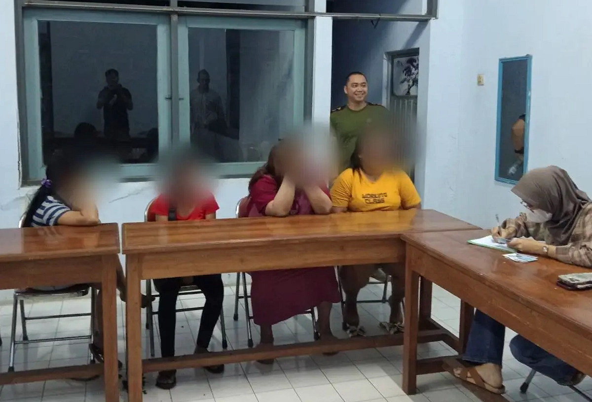 Razia Cegah HIV, Satpol PP Amankan 75 LC di Eks Tol