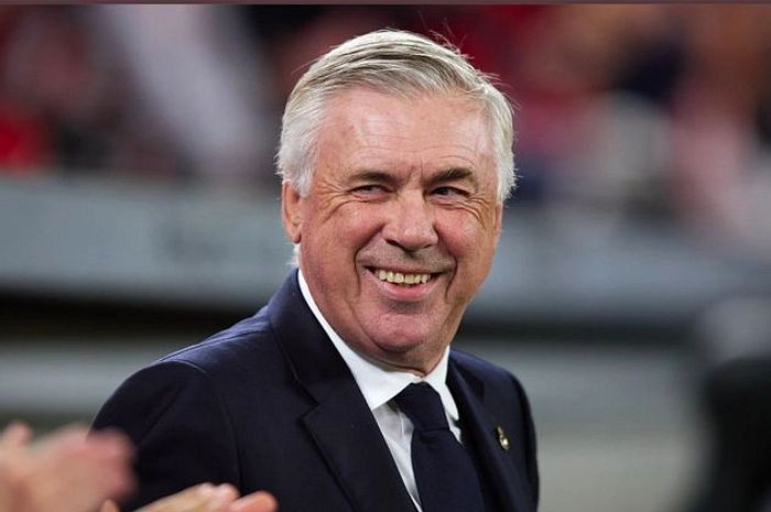 Real Madrid Cari Pelatih Baru, Mourinho Kabar Menekan