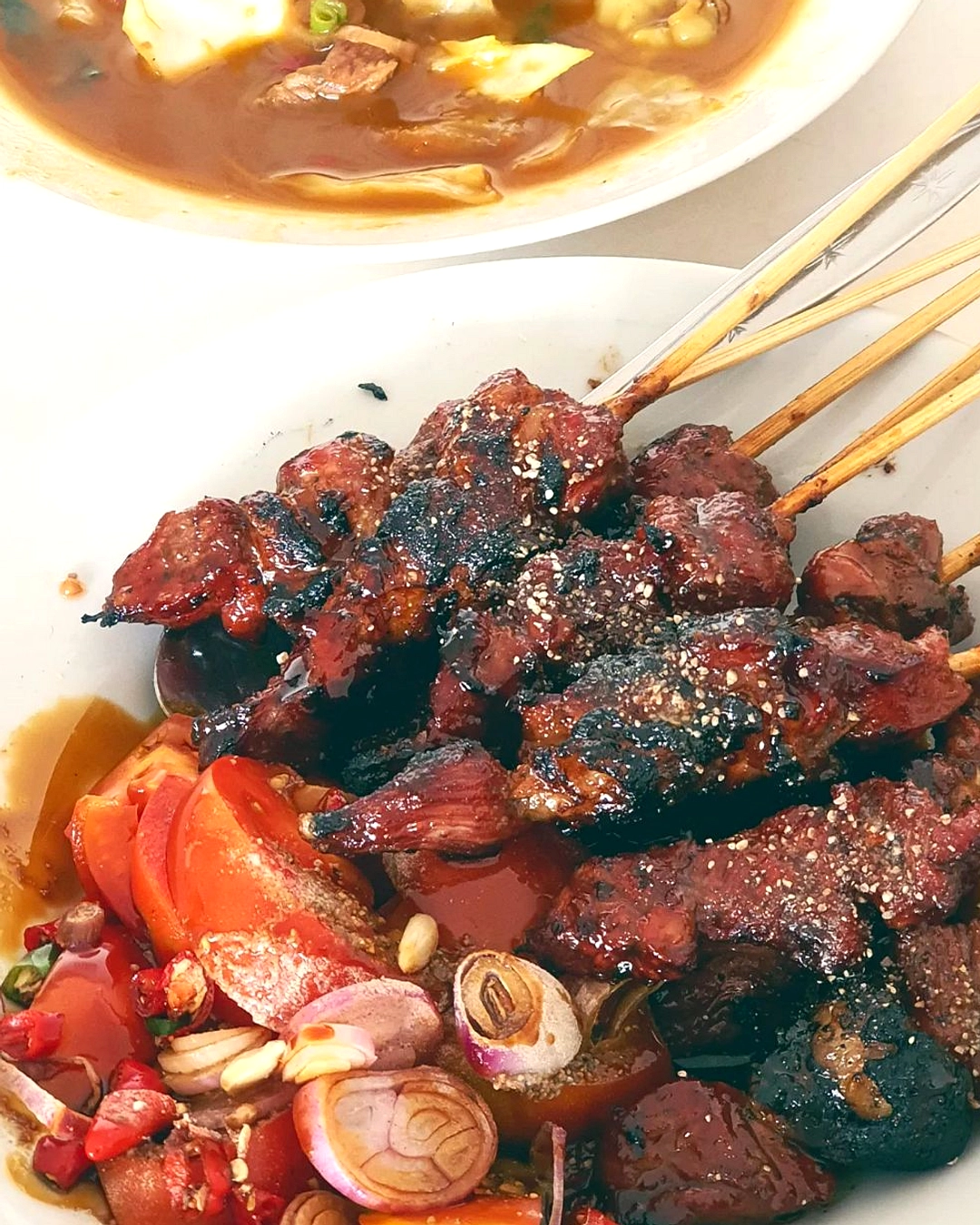 Red Koki Tegaskan Sertifikat Chef, Menyulut Kontroversi