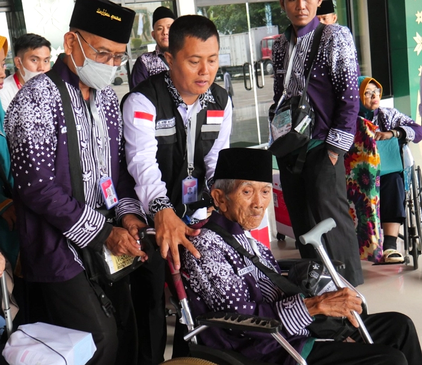 Remaja 14 Tahun Ogan Komering Ilir Jadi Jemaah Haji Termuda
