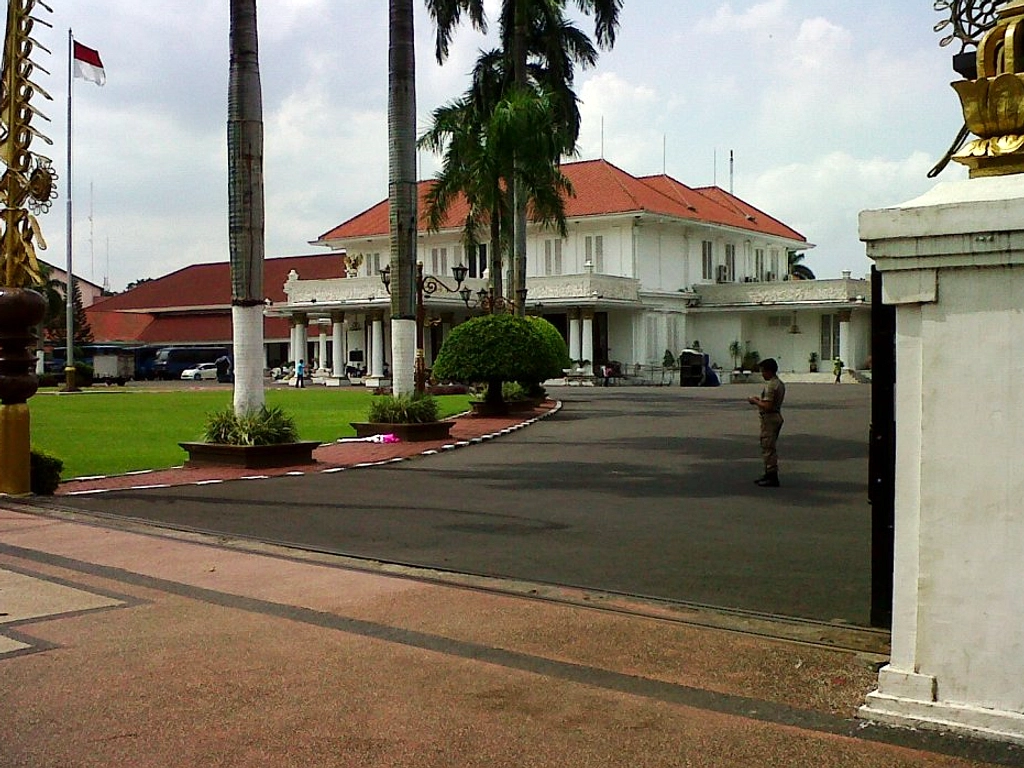 Restorasi Gedung Grahadi, Surabaya, Mulai 1 April 2026