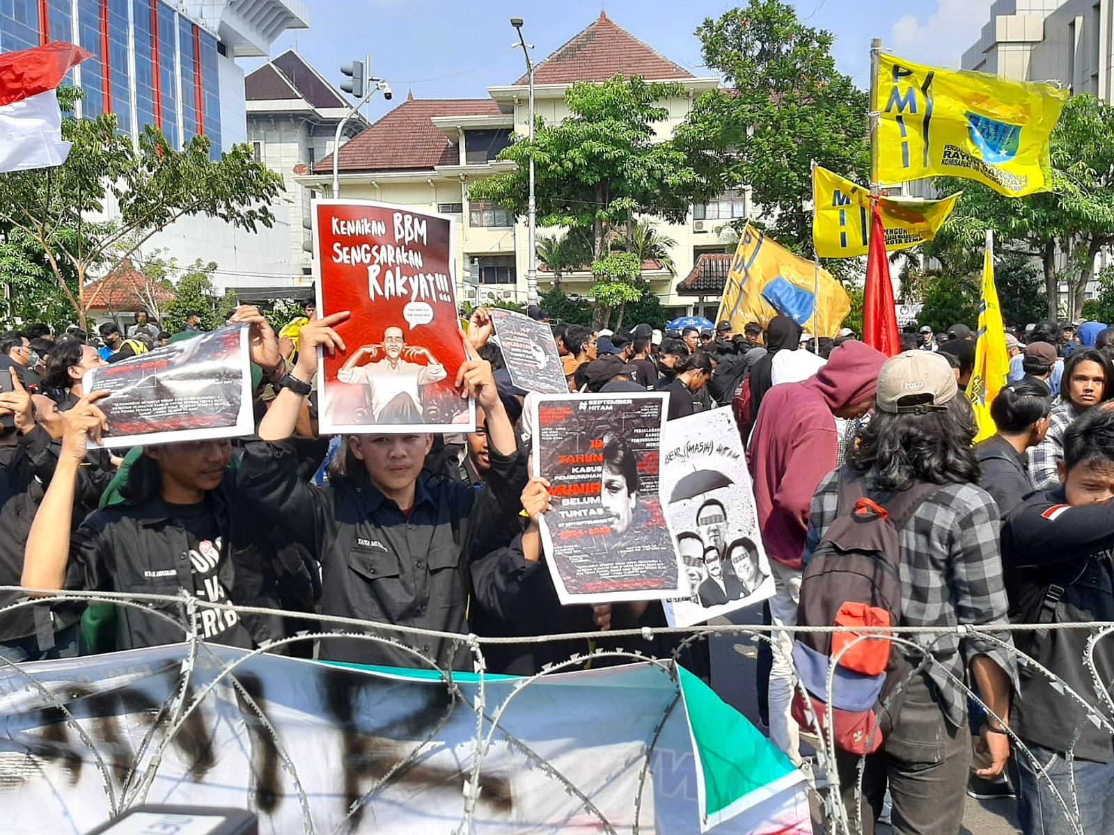 Ribuan Buruh Jateng Seruakan May Day 2026, Tuntut Hukum