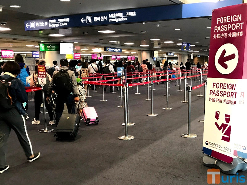 Ritel Korea Fokus pada Wisatawan Taiwan, Naik 28% Penjualan