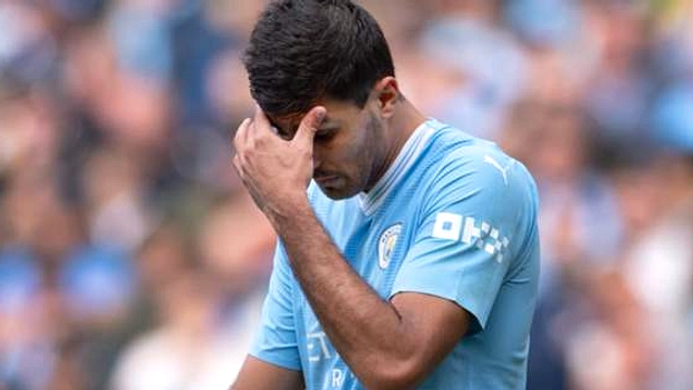 Rodri di ujung kontrak, Real Madrid minati, City menunggu
