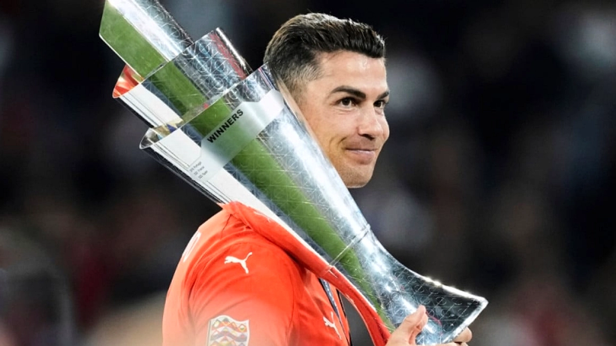 Ronaldo Resmi Pensiun dari Timnas Portugal