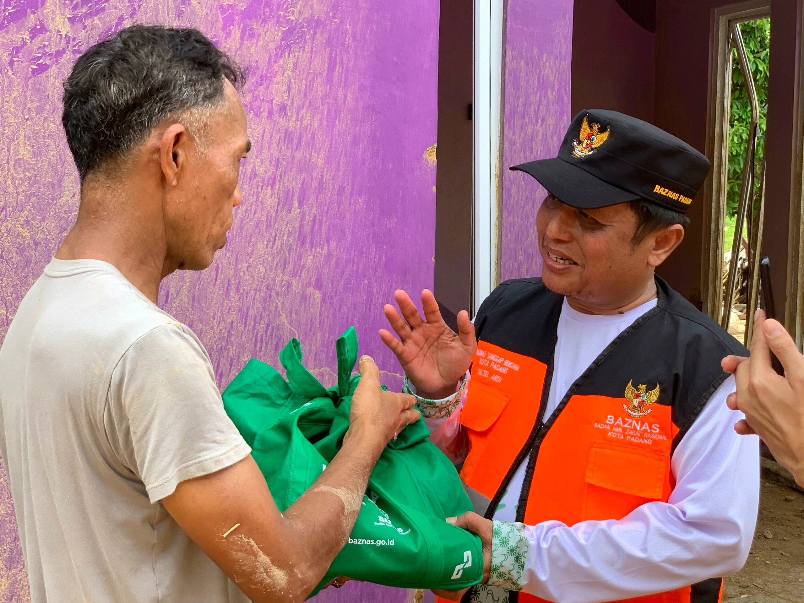 Rp 44 M Mengalir untuk Flores yang Dilanda Bencana