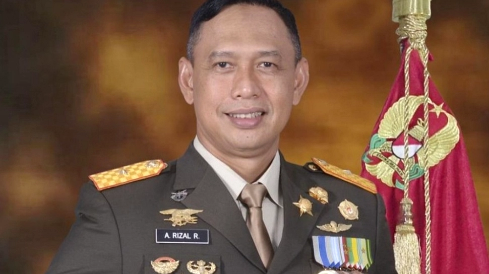 Rumor Dirut Bulog Jadi Kabais TNI Berujung Salah Ternyata
