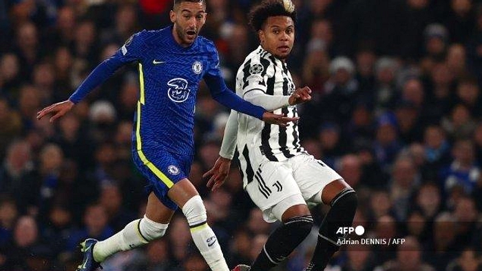 Ryan Giggs: MU Butuh Gelandang Baru Setelah Casemiro Keluar