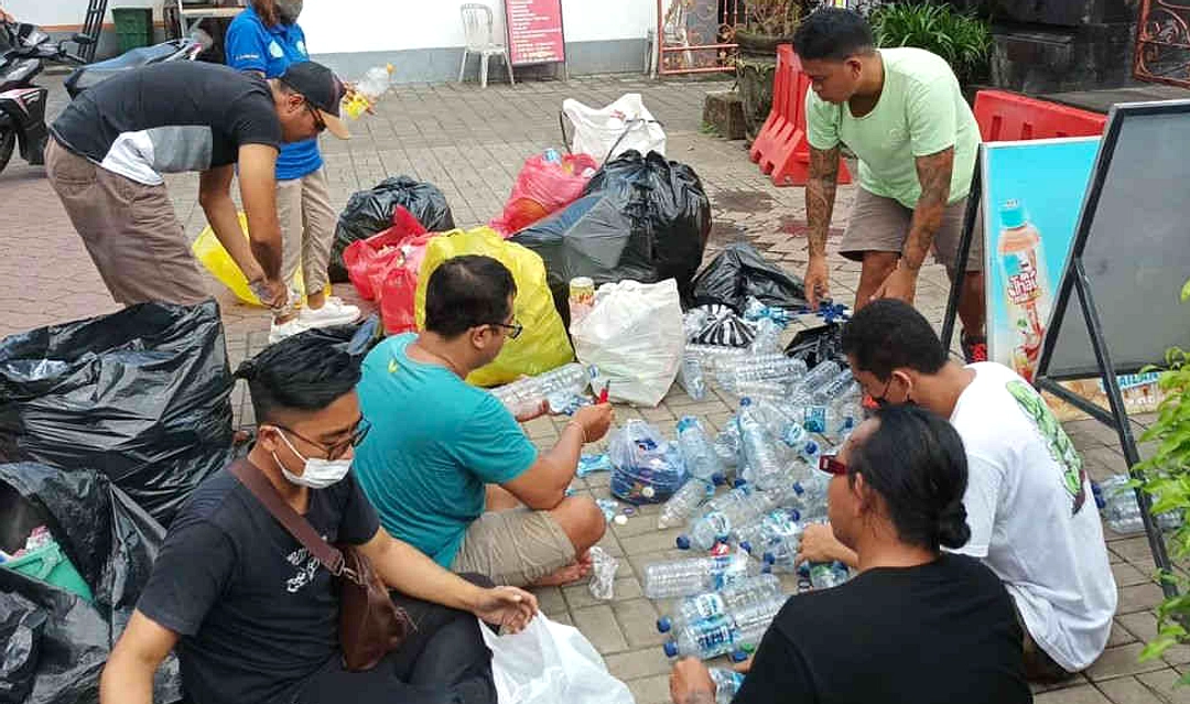 Sampah Menumpuk di Denpasar, Warga Tunggu Jadwal Penarikan