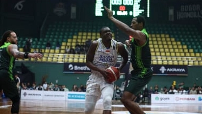 Satria Muda Kalah 79-82 vs Bogor Hornbills Semifinal IBL