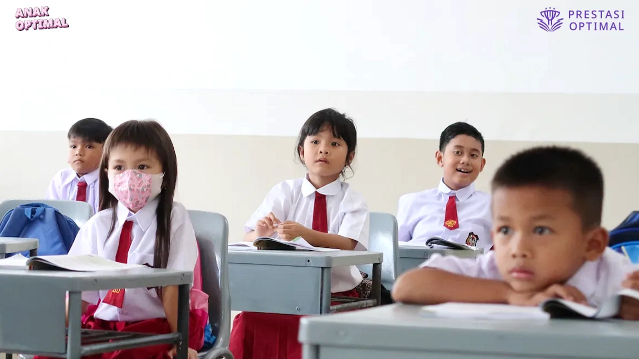SD Buka Pintu 5,6 Tahun: Kesiapan Psikolog dan Bakat Istimewa