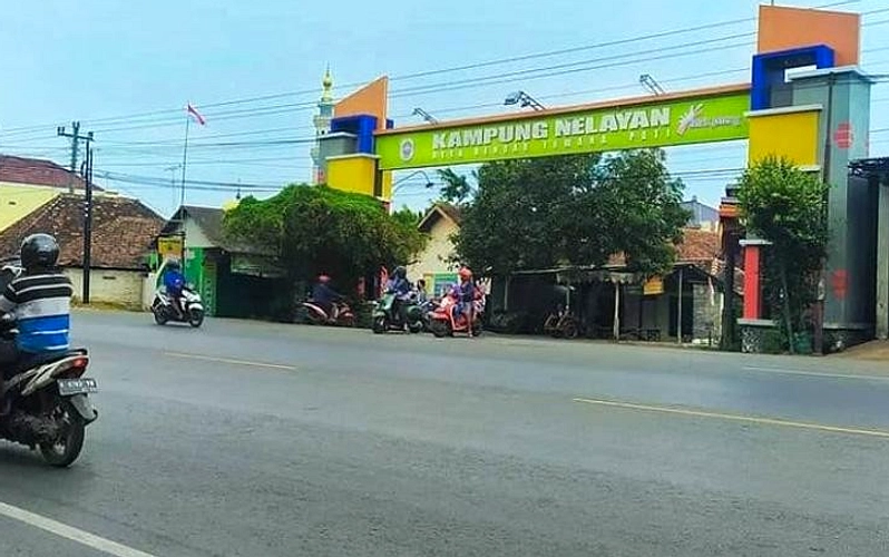 Sedekah Laut di Desa Bendar Pati: Tradisi Larung Sesaji