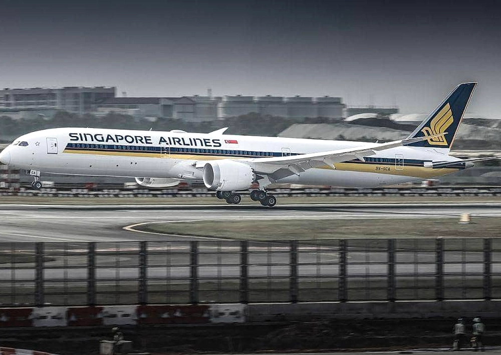 SIA Negosiasi 50 Jet Besar dengan Airbus dan Boeing 2026