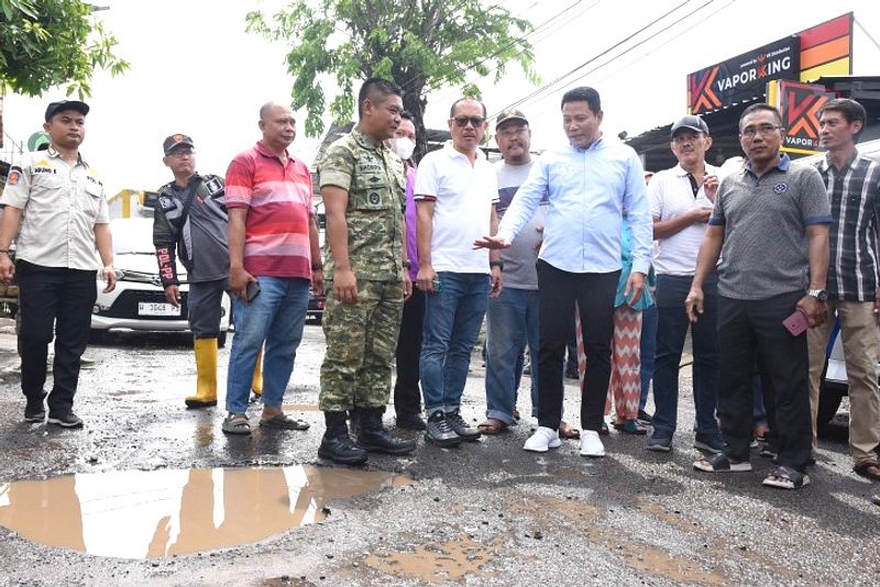 Sidak Subandi ke Proyek Bluru Kidul, Anggaran Dialihkan