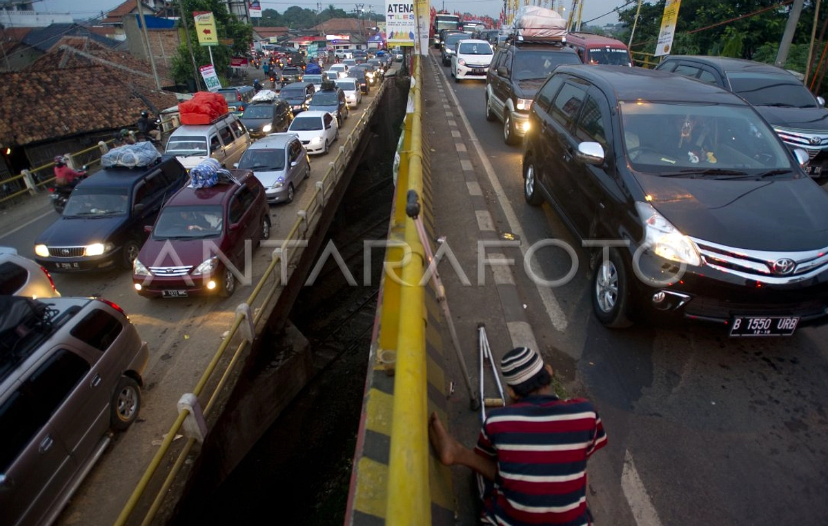 Simpang Mengkreng Padat, Polisi Koordinasi Mudik Lebaran