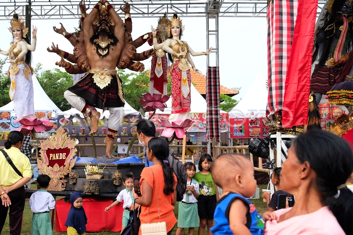 Siswa 15 Tahun Ciptakan Ogoh-Ogoh Mini Unik Dari Daur Ulang