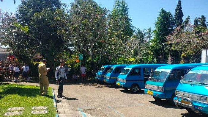 SMP Jembrana: 99,97% Lulus, Satu Siswa Tidak Lulus Di Sekolah