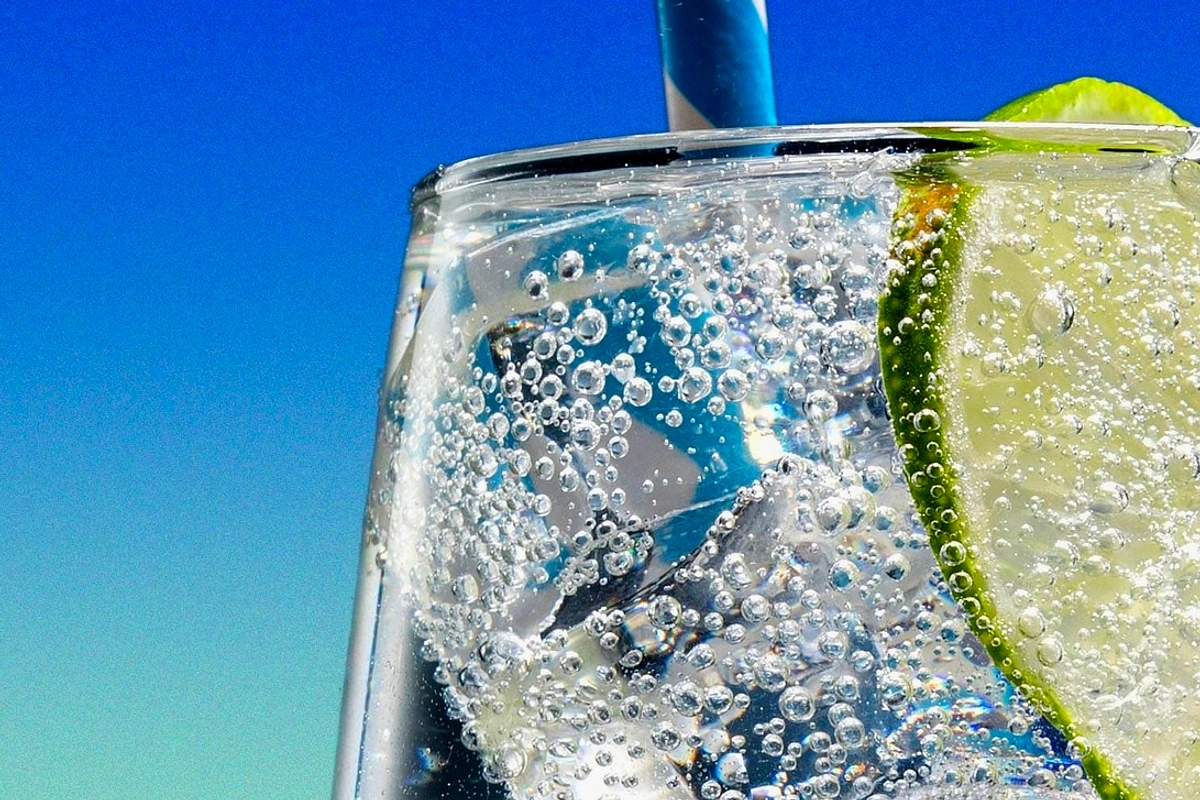 Soda Diet Sembuhkan Gumpalan Makanan di Lambung Akibat Obat