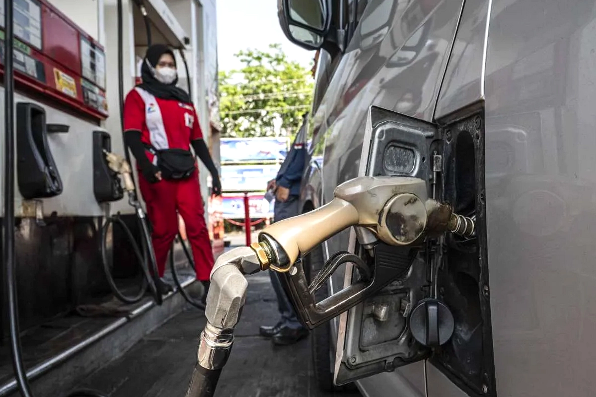 SPBU Harus Campur Bioetanol 5% pada 1 Juli 2026 Bersama B50