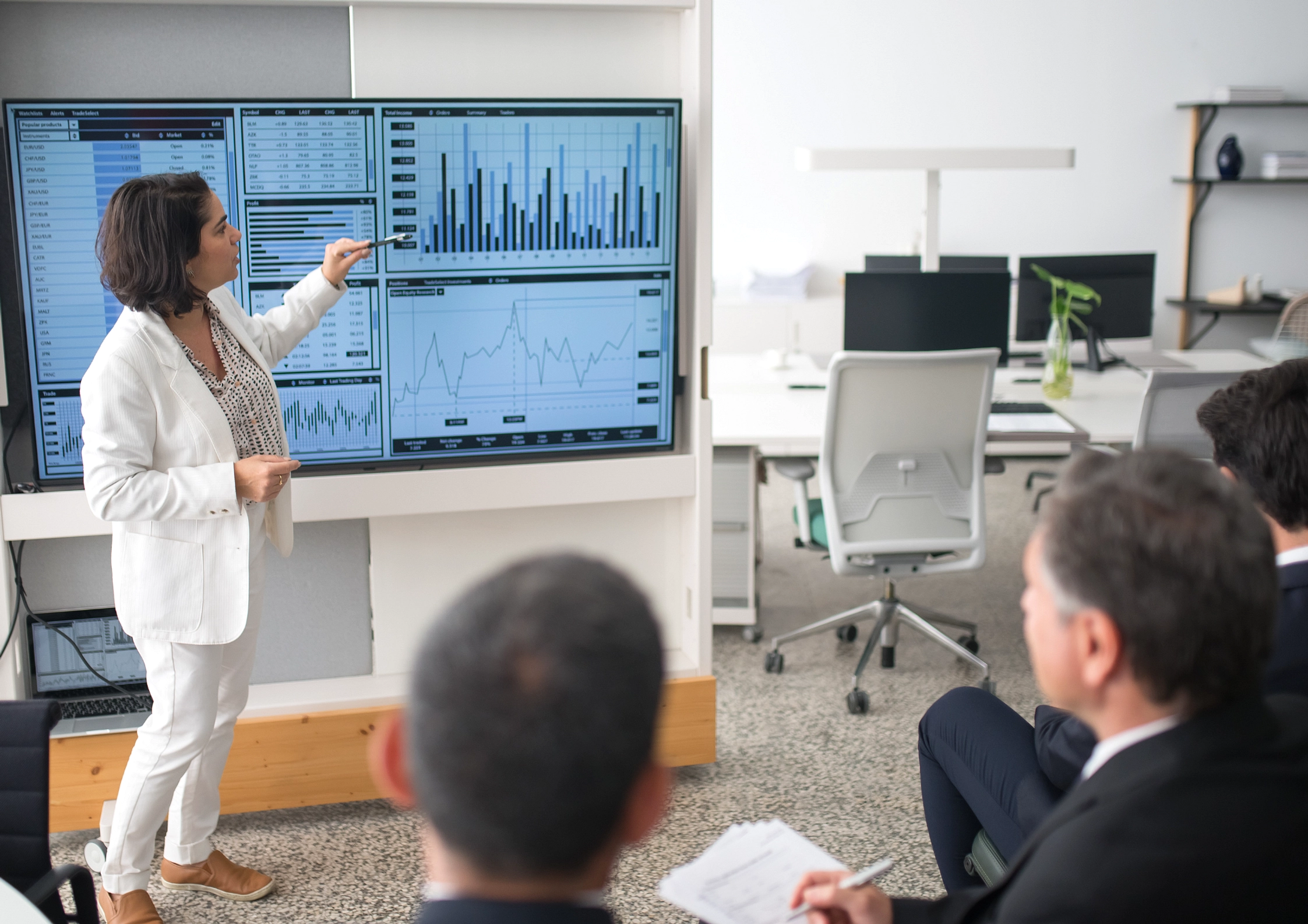 Starter Pack Data Analyst: Belajar Data, Siap Kerja