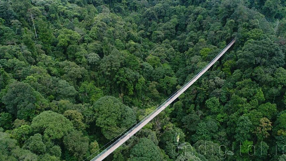Sukabumi: Empat Destinasi Wisata Alam Dekat dan Terjangkau