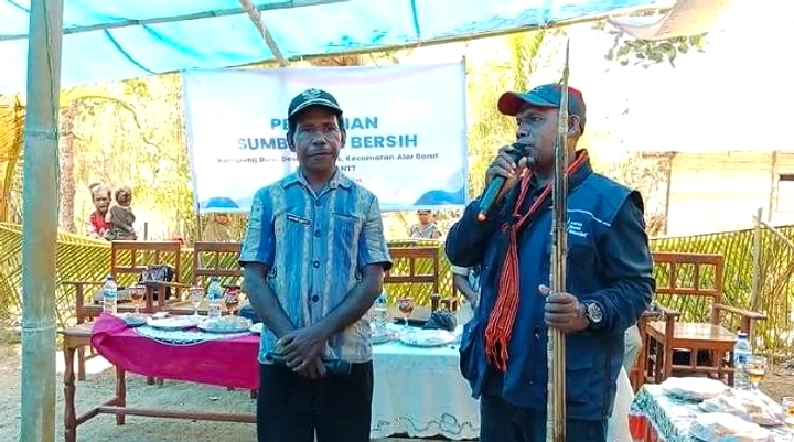 Sumur Bor di Desa Oro‑Oro Ombo: Menteri Tinjau Proyek