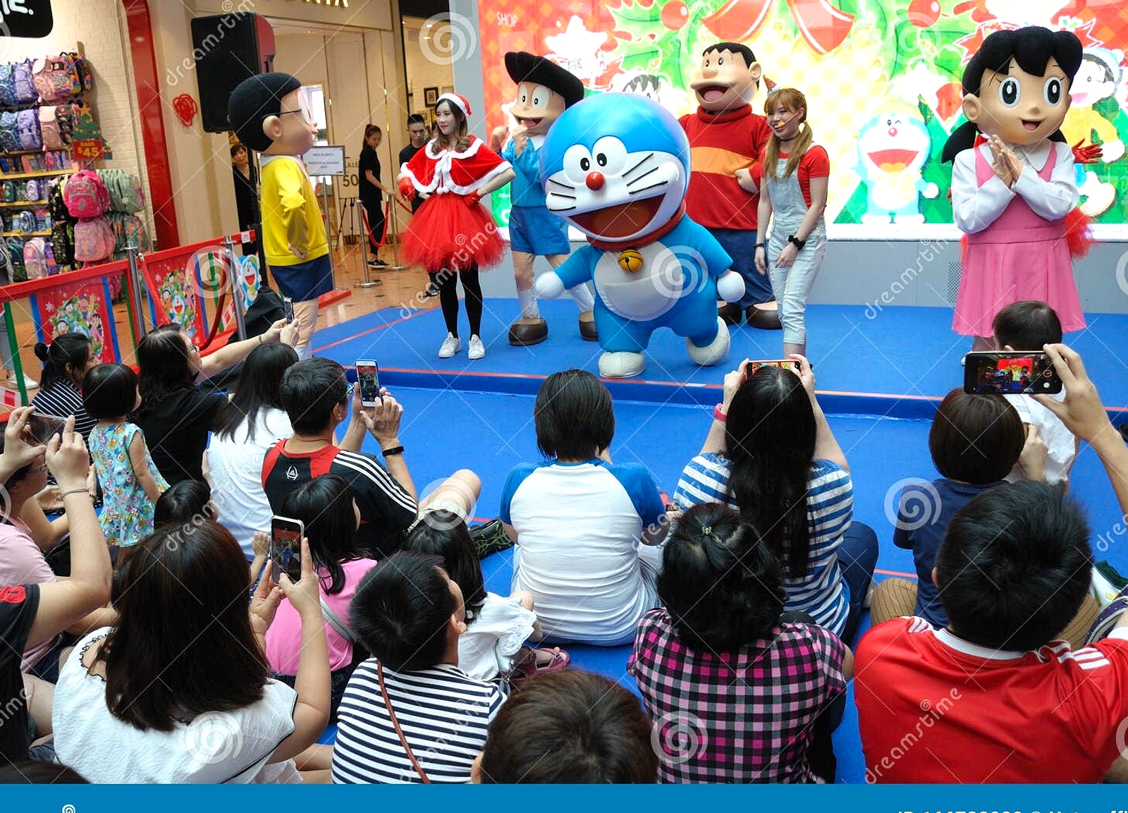 Sun Plaza Medan Libur Lebaran, Doraemon Menarik Keluarga