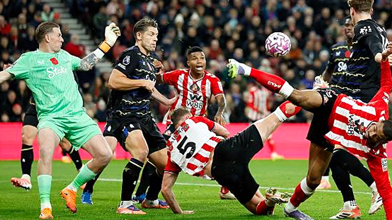 Sunderland Menang 3-1 atas Everton, Kemenangan Pertama PL