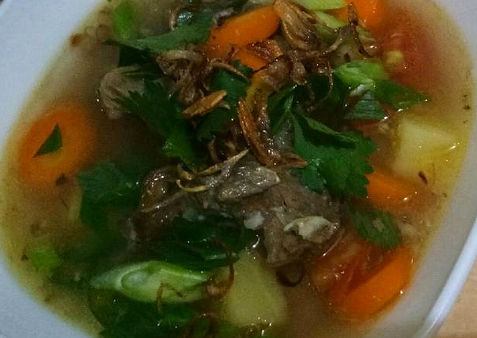 Sup Buntut Sapi: Resep Tradisional dengan Rasa Gurih