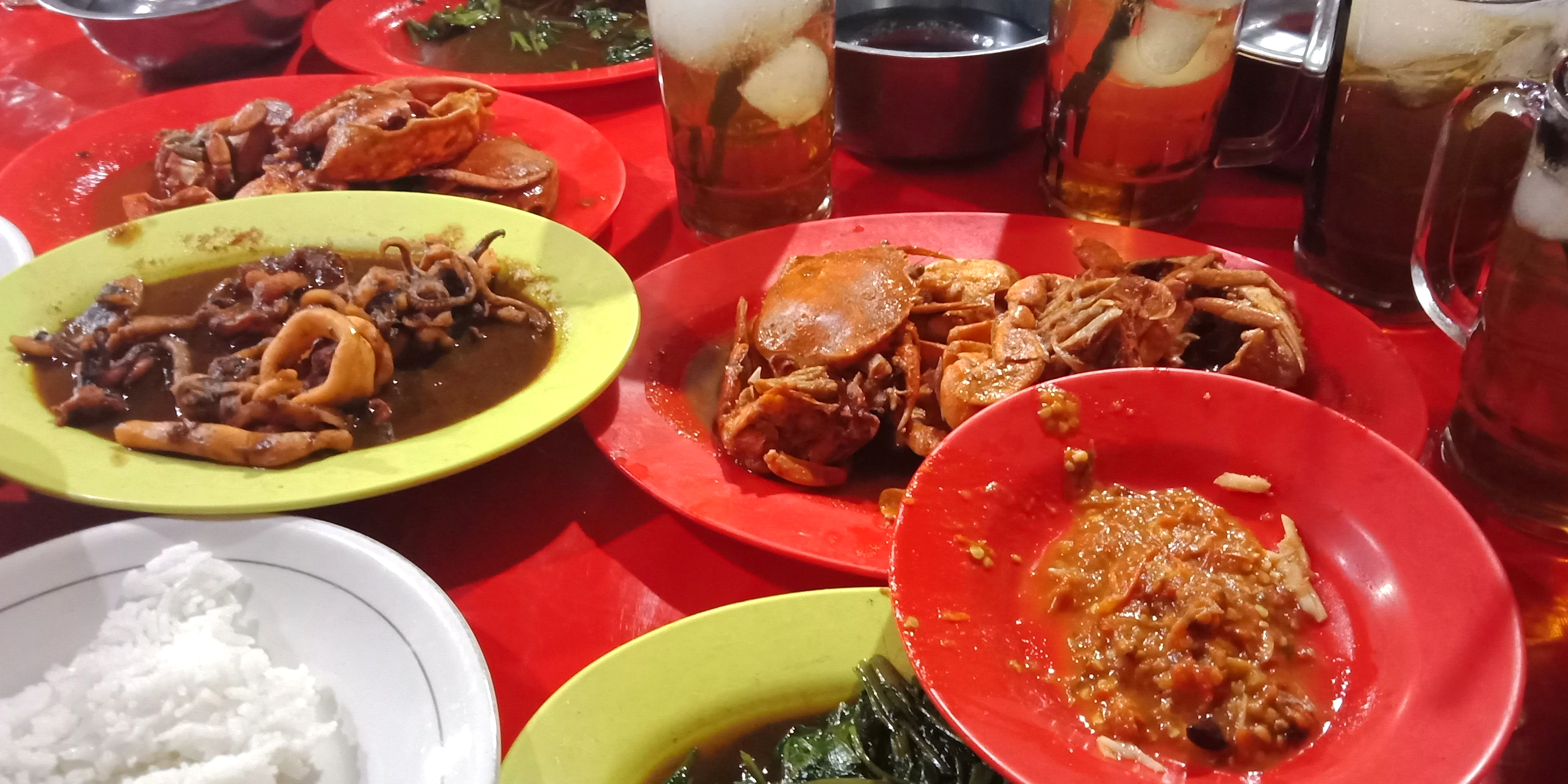 Surabaya Malam: 7 Tempat Kuliner Terbaik & Tips Jalan-jalan