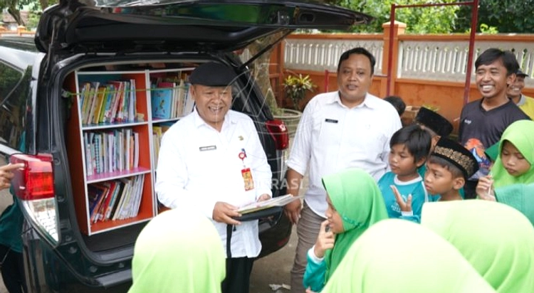 Surabaya Tambah 4 Mobil Perpus Listrik, Akses Baca Ramah