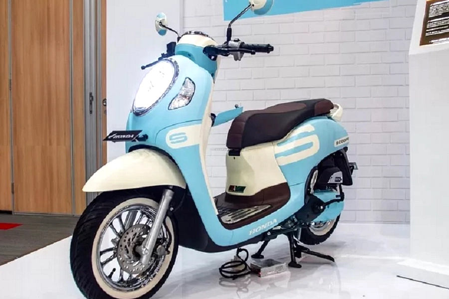 Suzuki Siap Luncurkan Skutik Burgman 150, Hadapi Nmax & PCX | Bisik.id