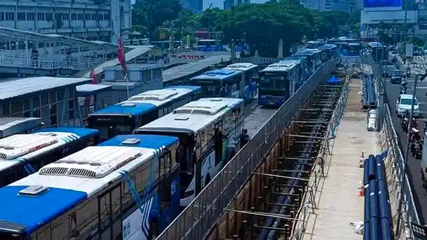 Syaiful Huda Tolak WFH, Dorong Transportasi Umum Lebih