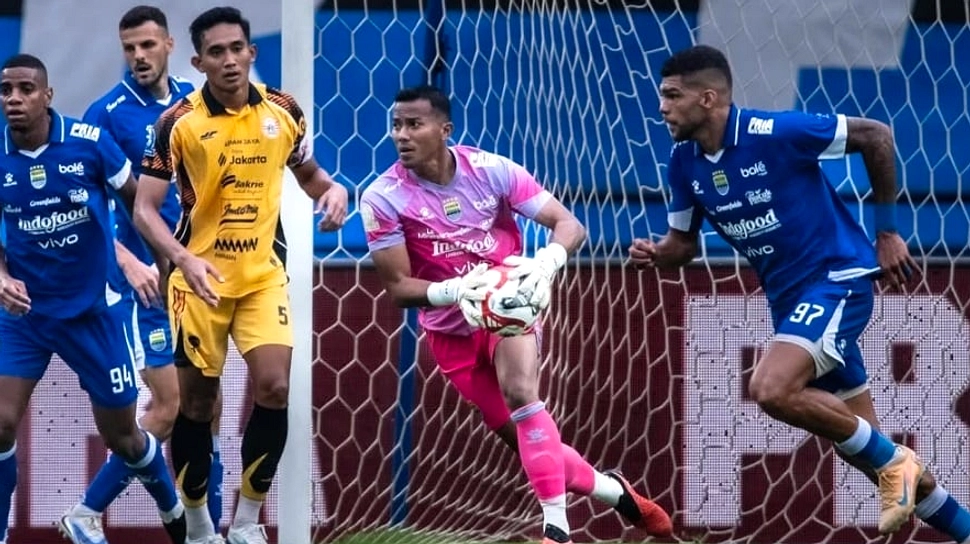 Teja Paku Alam: Clean Sheet Tertinggi, Tak Nominasi kiper